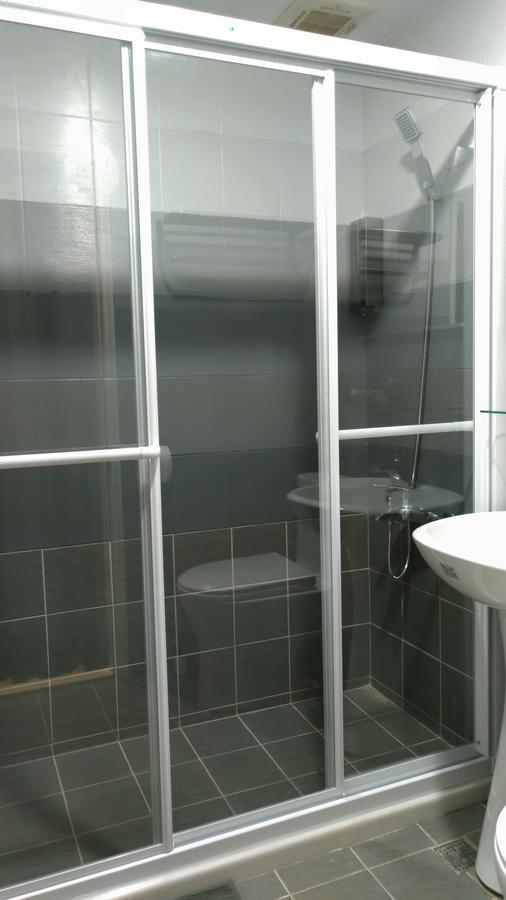 Midtown Retreat Apartment Taipei Luaran gambar